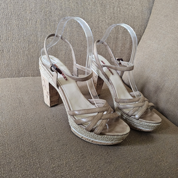 Prada Leather Espadrilles in Neutral Color Size 39.5 - Picture 3 of 15